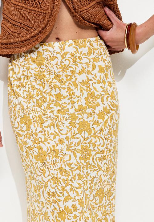 New Look - Linen Blend Floral Bias Cut Midi Skirt - Yellow 