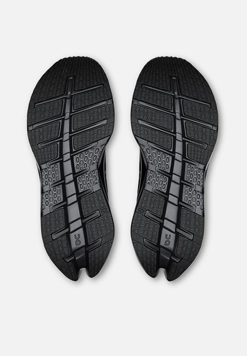 ON Running - Cloudrunner 3