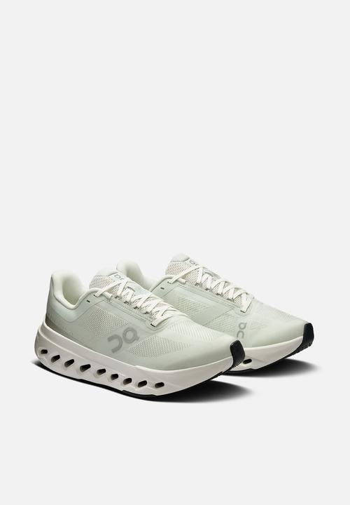 ON Running - Cloudsurfer Next