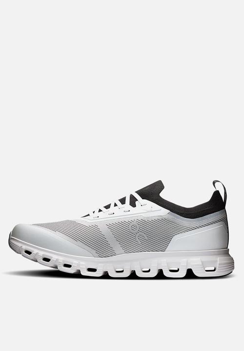 ON Running - Cloud 6 Versa