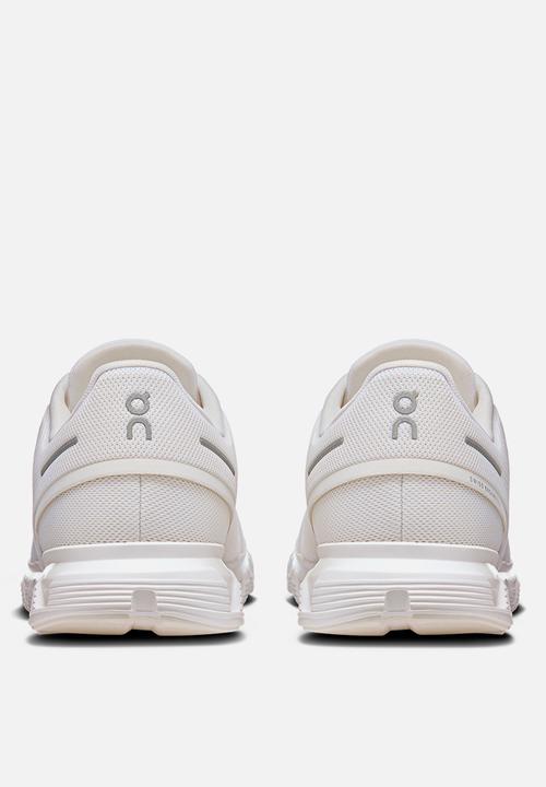 ON Running - Cloud 6