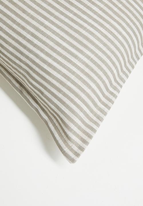 Grey Gardens - Beige Stripe - Cushion Cover