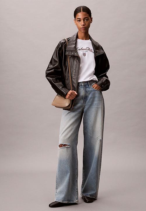 Calvin Klein - Hardware zip crossbody- desert taupe