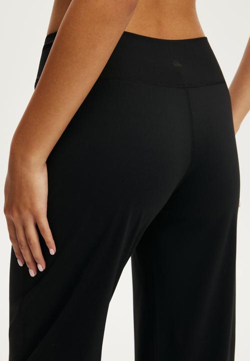Cotton On - Studio Wide Leg Pant - Black