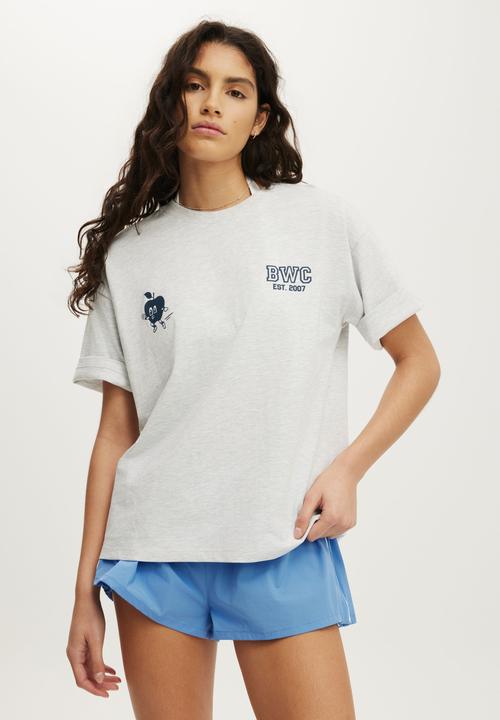 Cotton On - Active Graphic Tee - Light Grey Marle/Collegiate