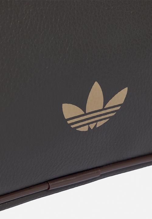 adidas Originals - Airliner Xs Auco - Brown