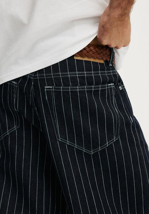 Cotton On - Super Baggy Jean - Pinstripe Blue 