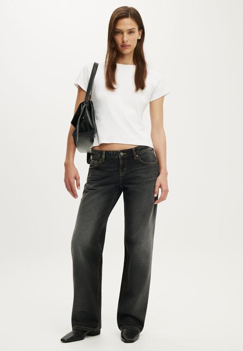 Cotton On - Low Rise Straight Jean - Drift Black