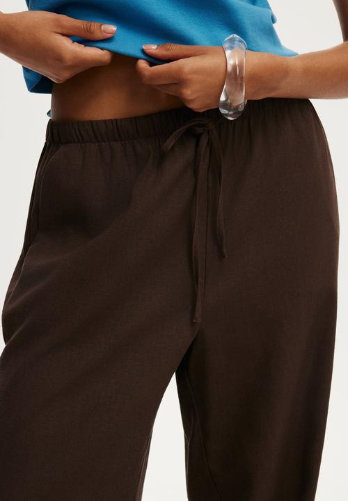Cotton On - Haven Wide Leg Pant - Dark Oak