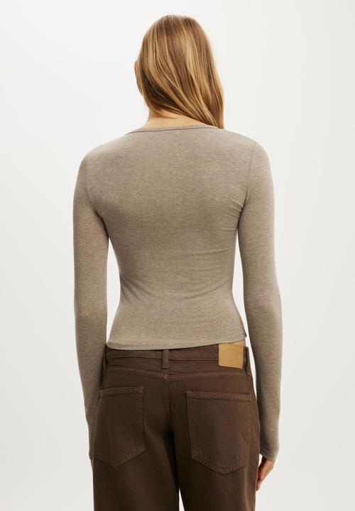 Cotton On - Sheer Layer Crew Long Sleeve - Acorn Marle
