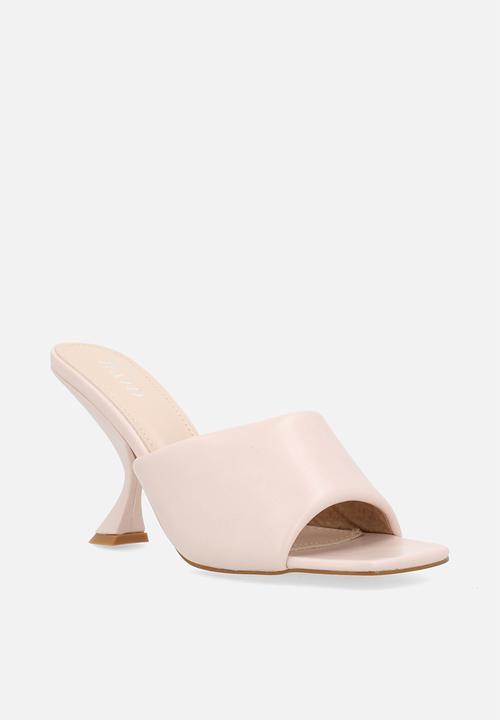 Raid London - Audio open toe comma heel mule - nude 