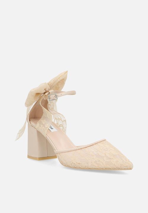 Be Mine - Reema block ankle strap heel - champagne