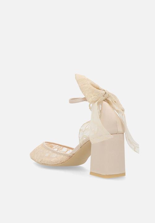Be Mine - Reema block ankle strap heel - champagne