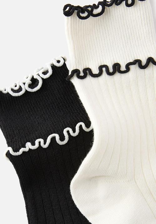 Cotton On - The perfect pair double frill rib crew sock 2 pack - pearl/black