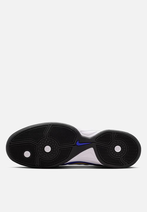 Nike - Total 90