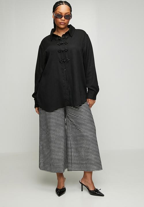 Me&B - Plus Tencel Shirt - Black