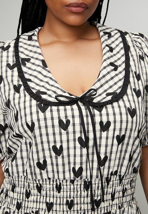 Me&B - Plus Check with Heart Shirred Midi Dress - White & Black 