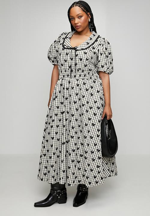 Me&B - Plus Check with Heart Shirred Midi Dress - White & Black 