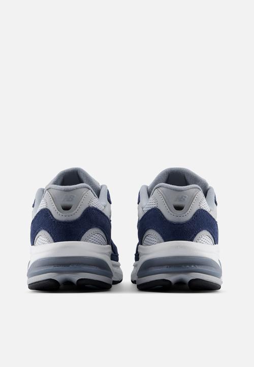 New Balance  - 2010 Grade School
