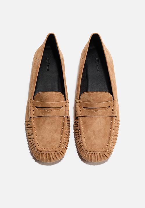 H&M - Leather loafers - beige