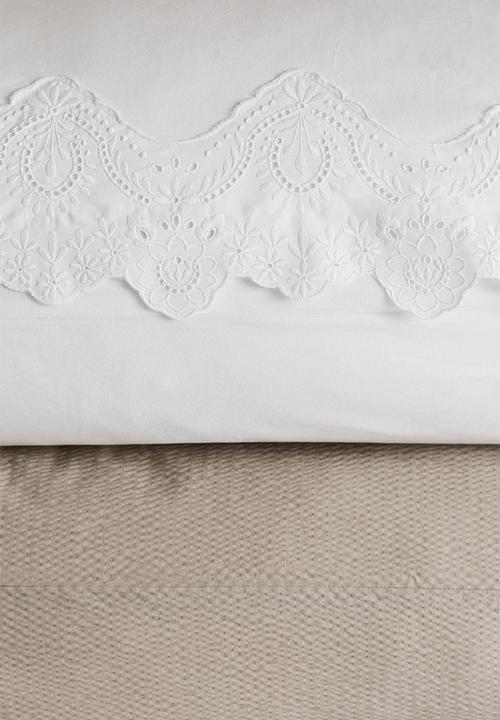 H&M - Lace-trimmed pillowcase - white