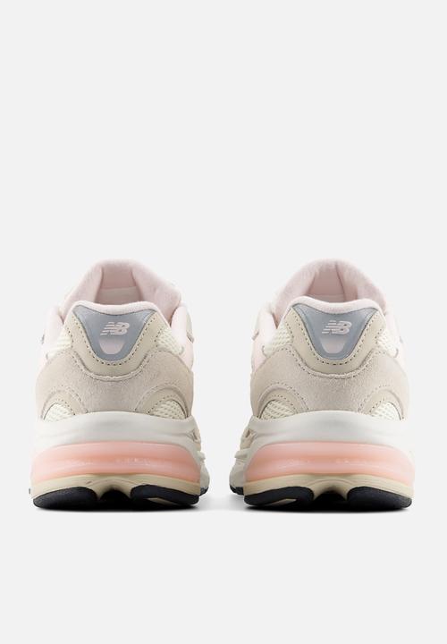 New Balance  - 2010 Grade School
