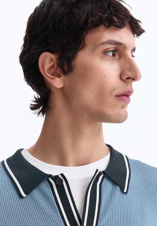 H&M - Regular fit rib-knit shirt - blue