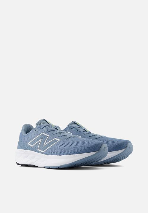 New Balance  - Fresh Foam 520 v9 - blue