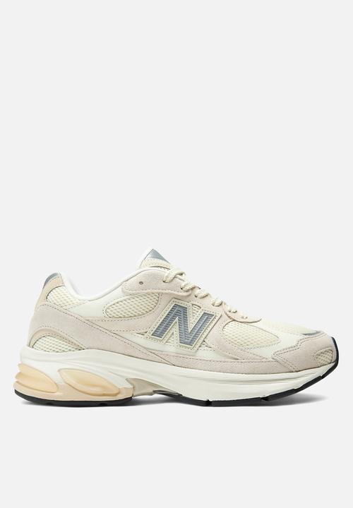 New Balance  - U2010V1