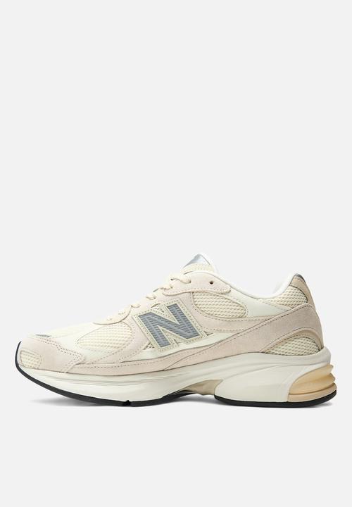 New Balance  - U2010V1