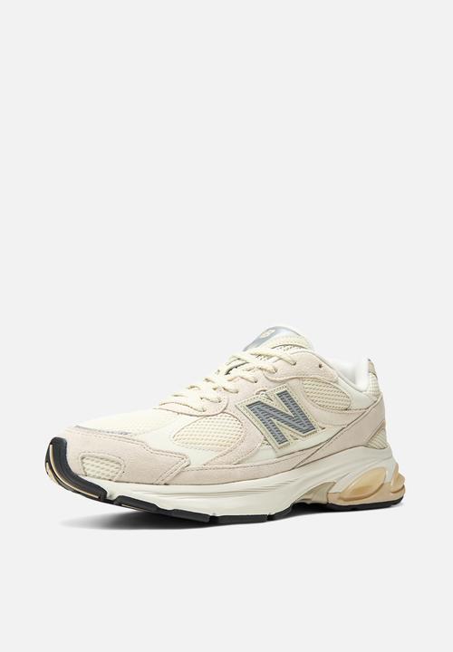 New Balance  - U2010V1