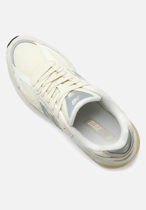 New Balance  - U2010V1