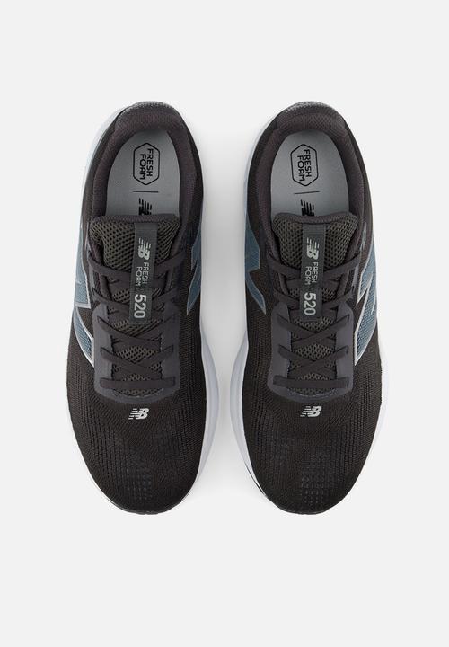 New Balance  - Fresh Foam 520 v9 - black