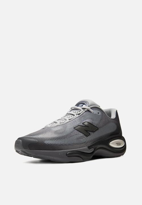 New Balance  - AC Runner