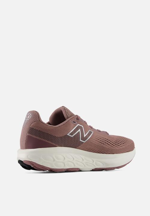New Balance  - Fresh Foam 520 v9