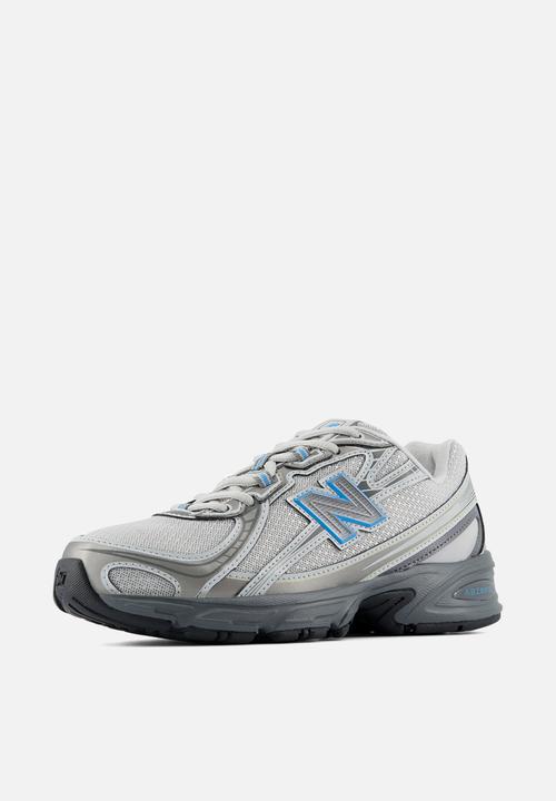 New Balance  - 740 Grade School