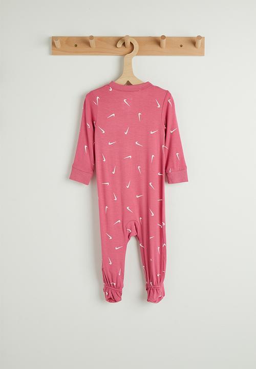 Nike - Nkn Aop Viscose Footed Coveral - Nike Peony