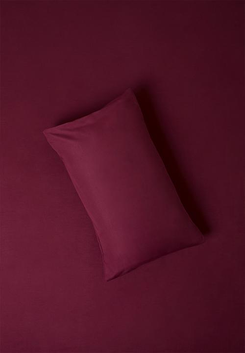 Sixth Floor - Recycled microfibre std pillowcase set - Burgundy