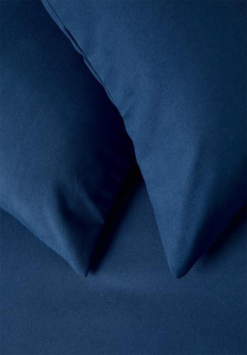 Sixth Floor - Recycled microfibre duvet set - Navy Peony