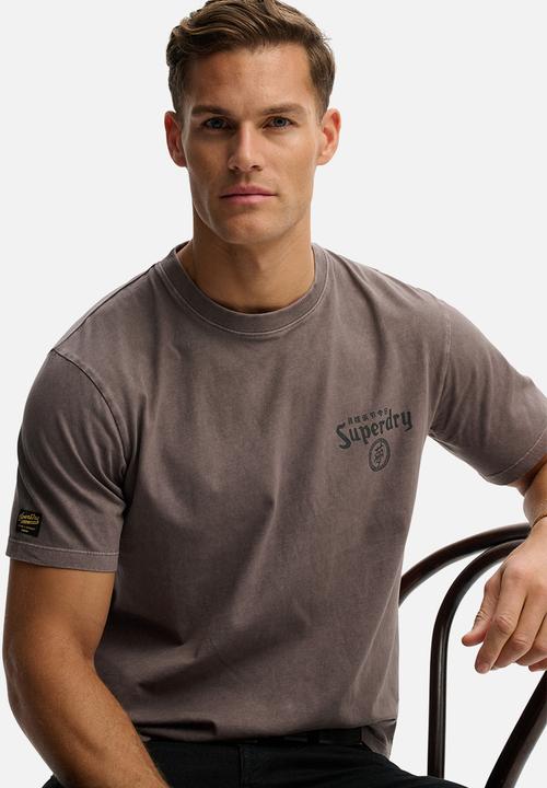 Superdry. - Tokyo Narrative Loose Tee - Dark Pebble Grey