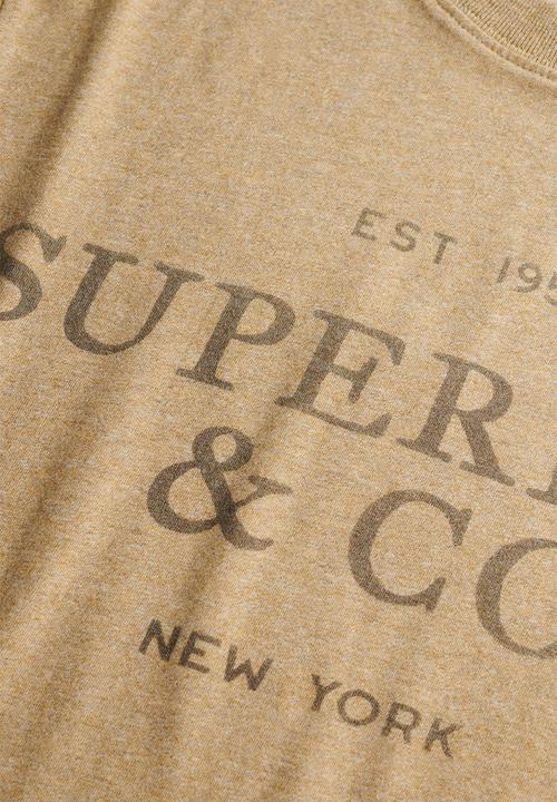 Superdry. - 1954 Company Relaxed Tee - Pumice Stone Beige Marl