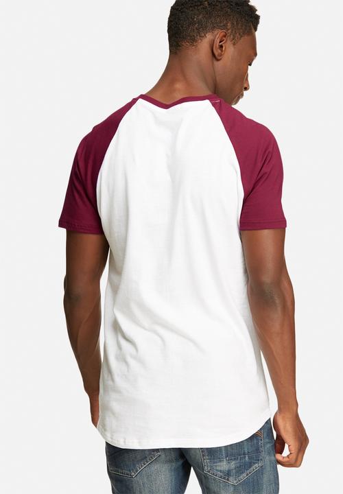 basicthread - Graphic slim raglan tee