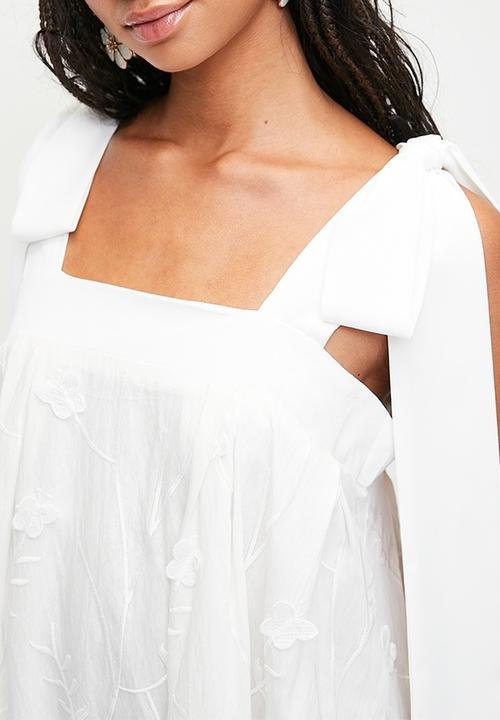 MILLA - Textured midi swing dress with bows - white