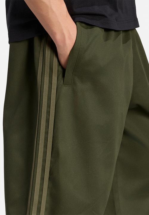 adidas Originals - Twill Shorts - Night Cargo