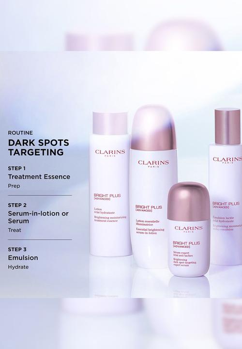 Clarins - Bright Plus Advanced Milky Emulsion  Glow & Evens Skin Tone