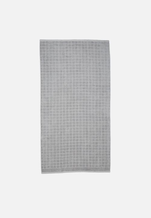 Sixth Floor - Cube bath sheet