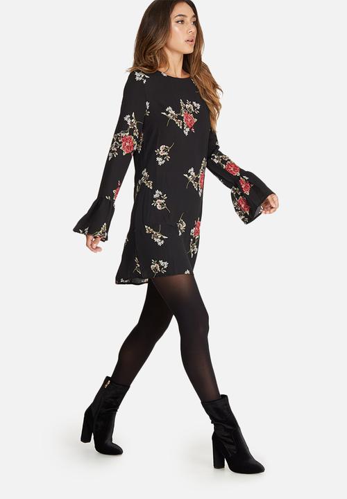 Missguided - Floral print fluted sleeve shift dress