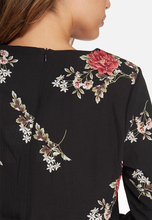 Missguided - Floral print fluted sleeve shift dress