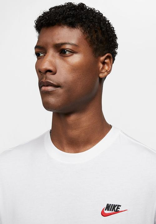 Nike - Nike sportswear club short sleeve tee - white/black/university red
