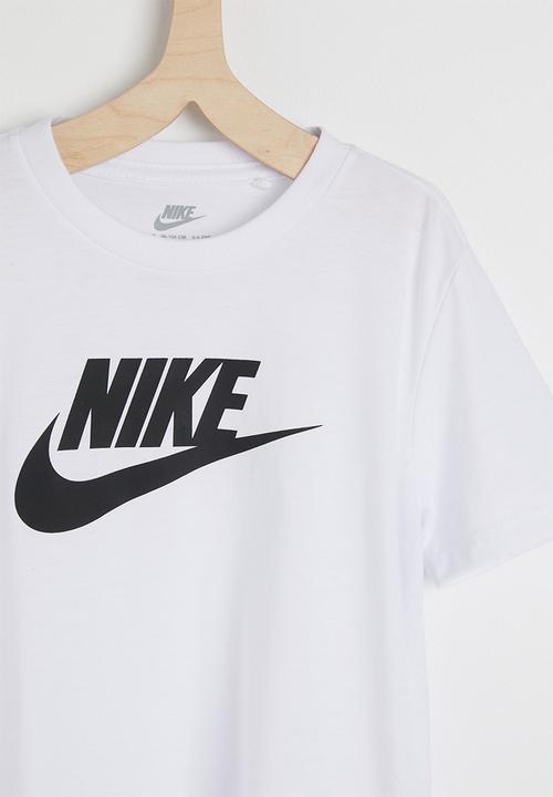 Nike - Nkn Club Tee & Short Set - Black/White